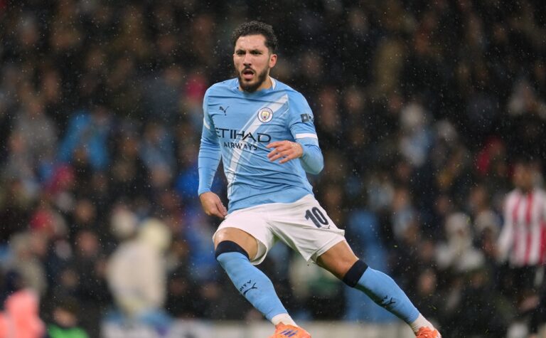 Rayan Cherki-jd2025121826