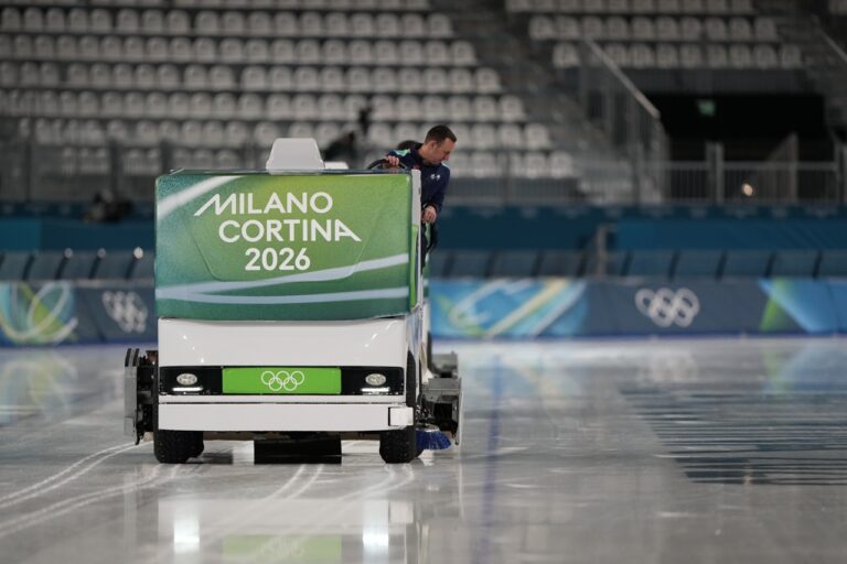 hokej Miláno Cortina