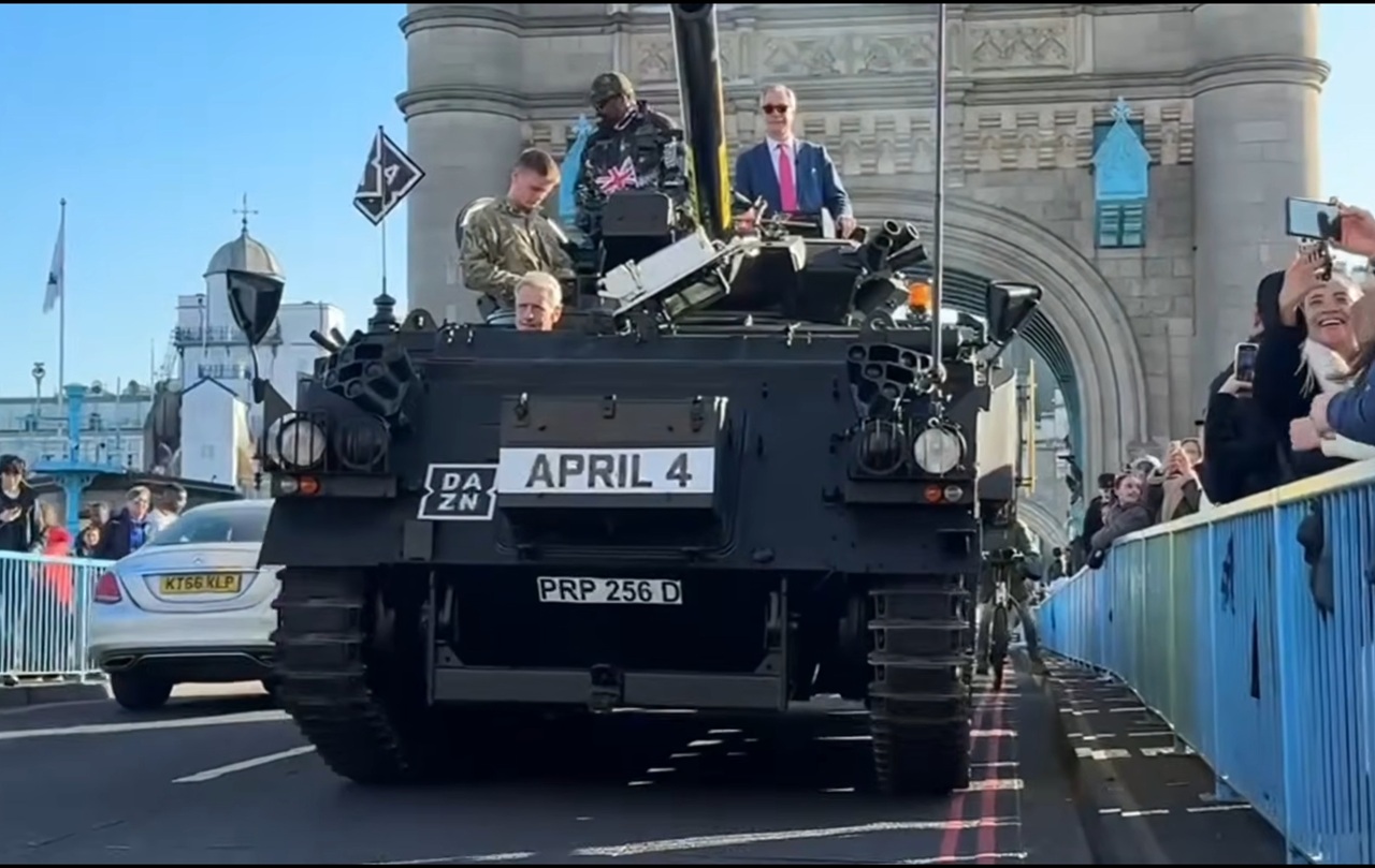 Derek Chisora, Nigel Farage