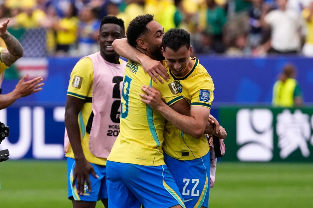 Matheus Cunha, Gabriel Martinelli