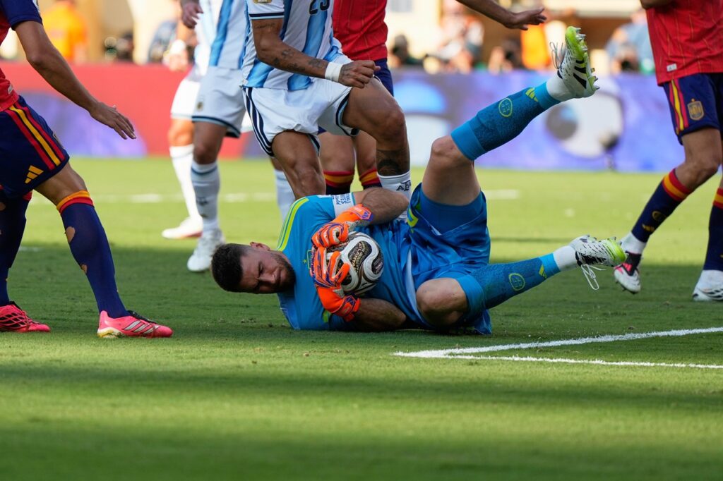 Unai Simon