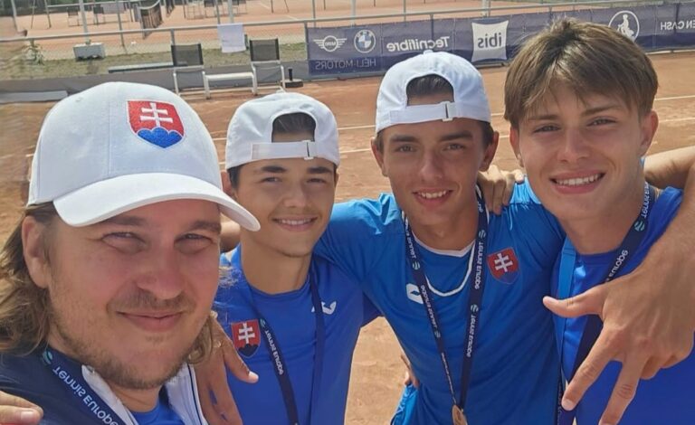 Lukáš Lacko, Leon Sloboda, Matúš Petráško Marko Bekéni