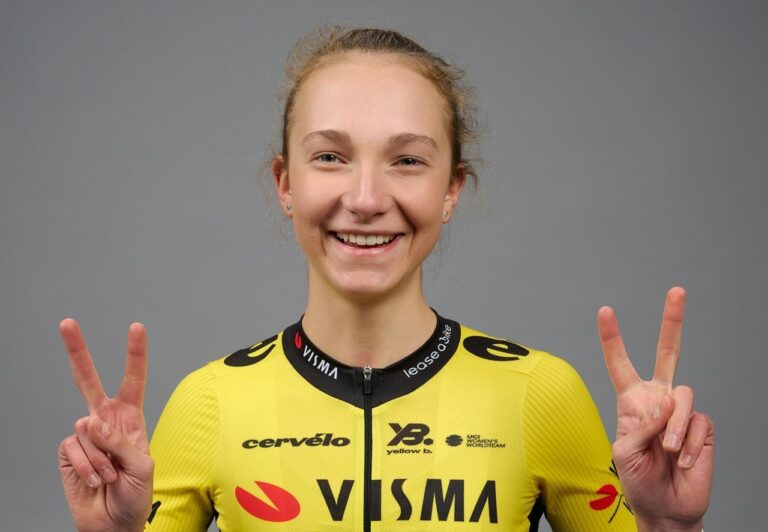 Viktória Chladoňová